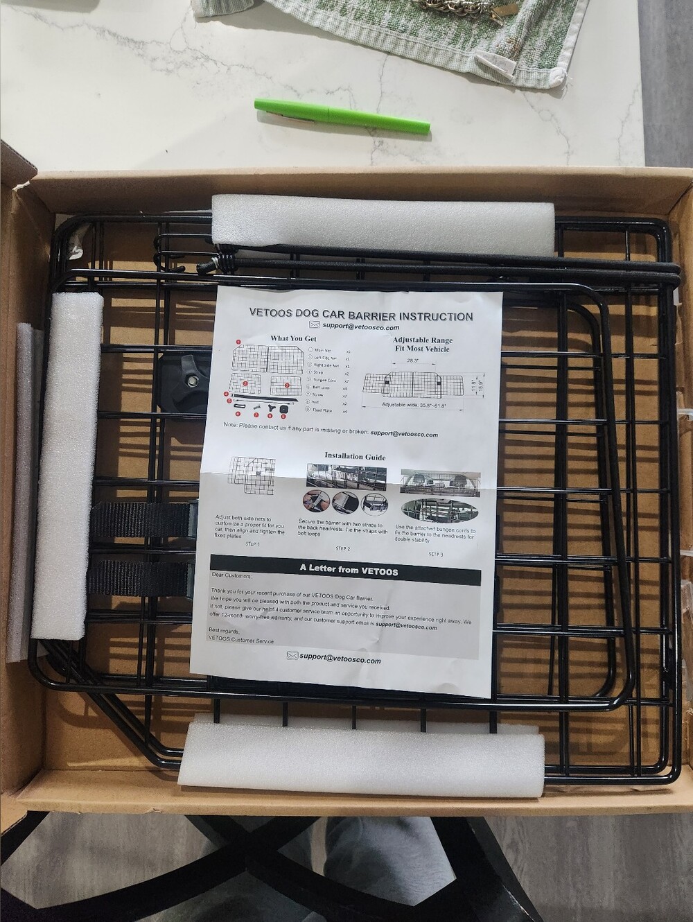 Veto Black Dog Car Barrier – Adjustable Pet Safety Divider